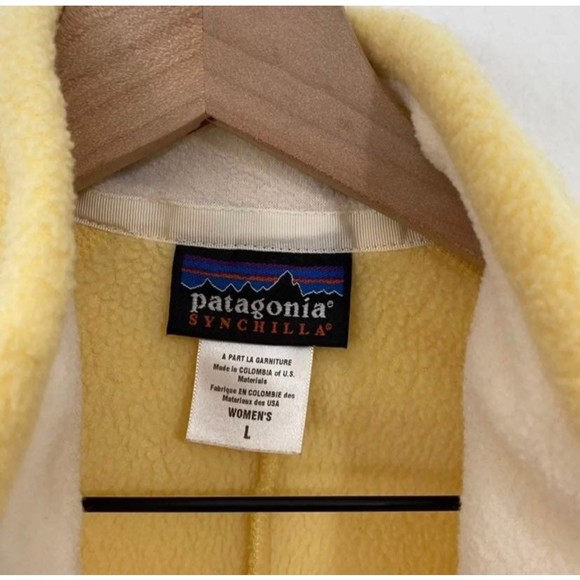 Patagonia Women's L Synchilla Yellow Full Zip Fleece Mock Neck Vest Sleeveless P - Picture 5 of 6